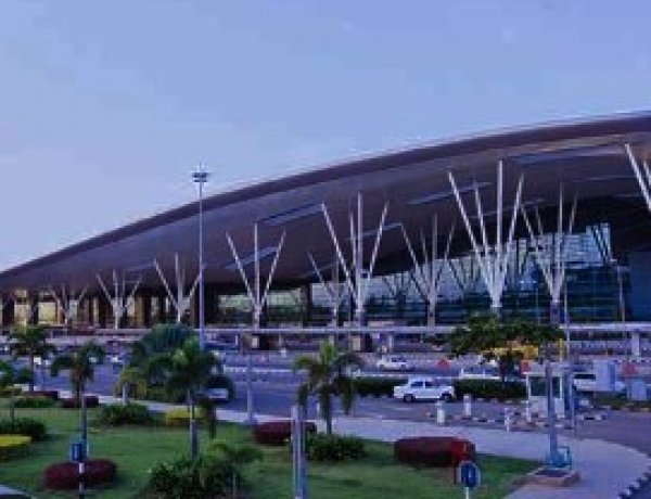Relief on Sharjah Route, Trouble Continues for Dubai: Jaipur Flights Disrupted Amid Global Tensions
